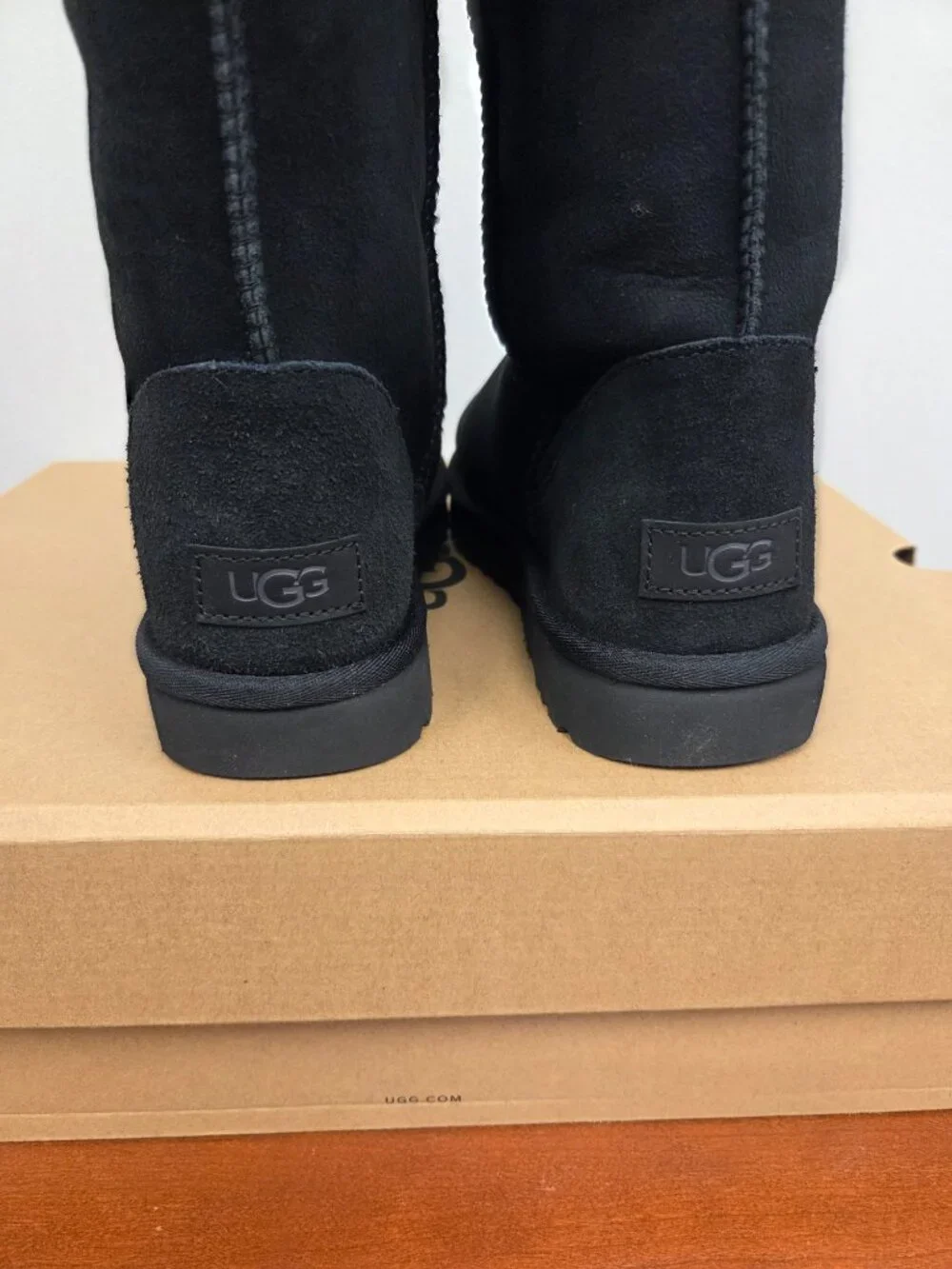 UGG CLASSIC TALL NEW IN BOX WOMEN'S SIZE 7 AND 8 BLACK BOOTS